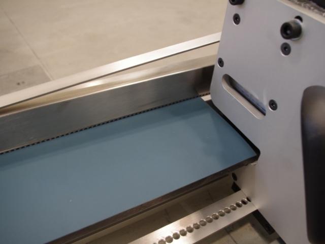 MLT - F120 - Manuelle Fingerstanze
